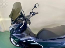 HONDA - PCX 150 - 2020/2020 - CINZA - R$ 17.900,00