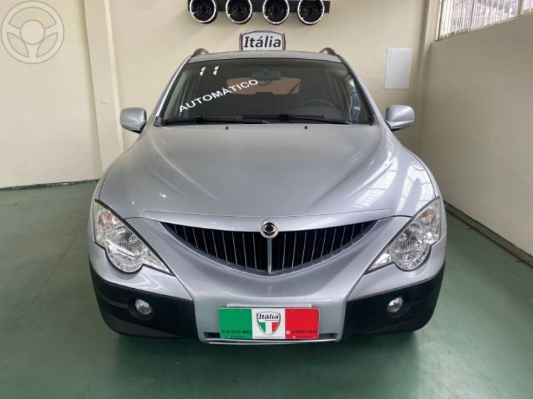 SSANGYONG - ACTYON 2.3 GL 4X2 16V 150CV 4P AUTOMÁTICO - 2010/2011 - PRATA - R$ 34.900,00