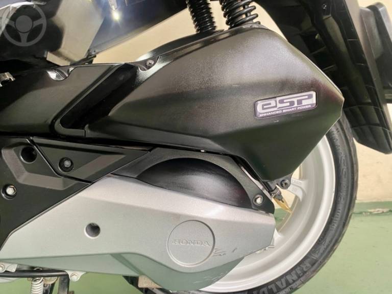 HONDA - PCX 150 - 2020/2020 - CINZA - R$ 17.900,00