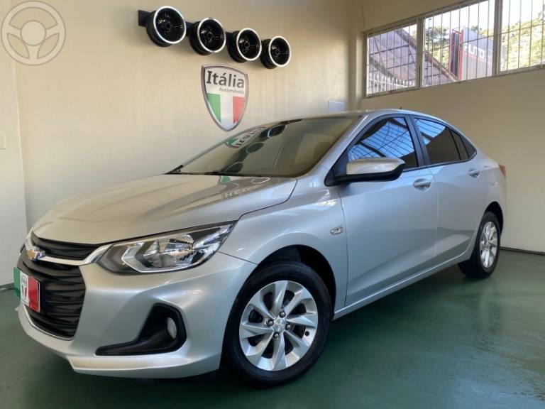 CHEVROLET - ONIX 1.0 LTZ 12V TURBO FLEX 4P MANUAL - 2020/2020 - PRATA - R$ 69.900,00