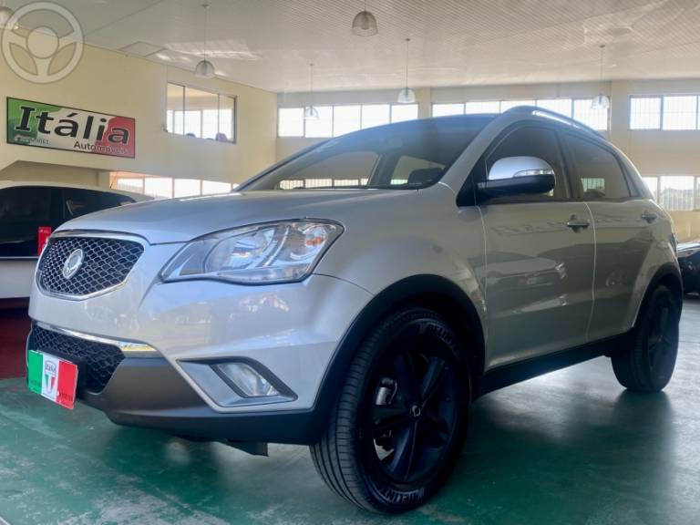 SSANGYONG - KORANDO 2.0 GL 4X4 16V TURBO DIESEL 4P AUTOMÁTICO - 2011/2012 - PRATA - R$ 51.900,00